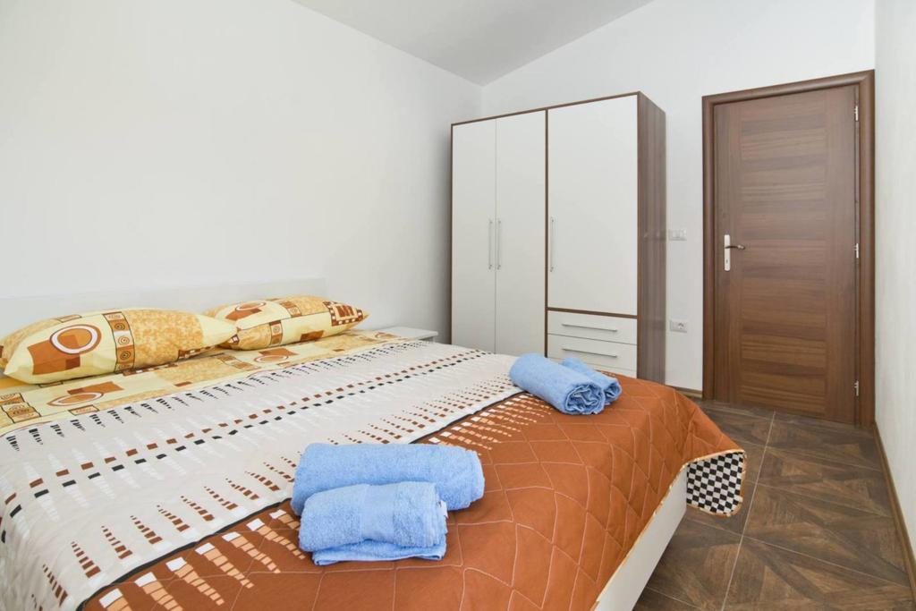אומאג Apartments Neno חדר תמונה